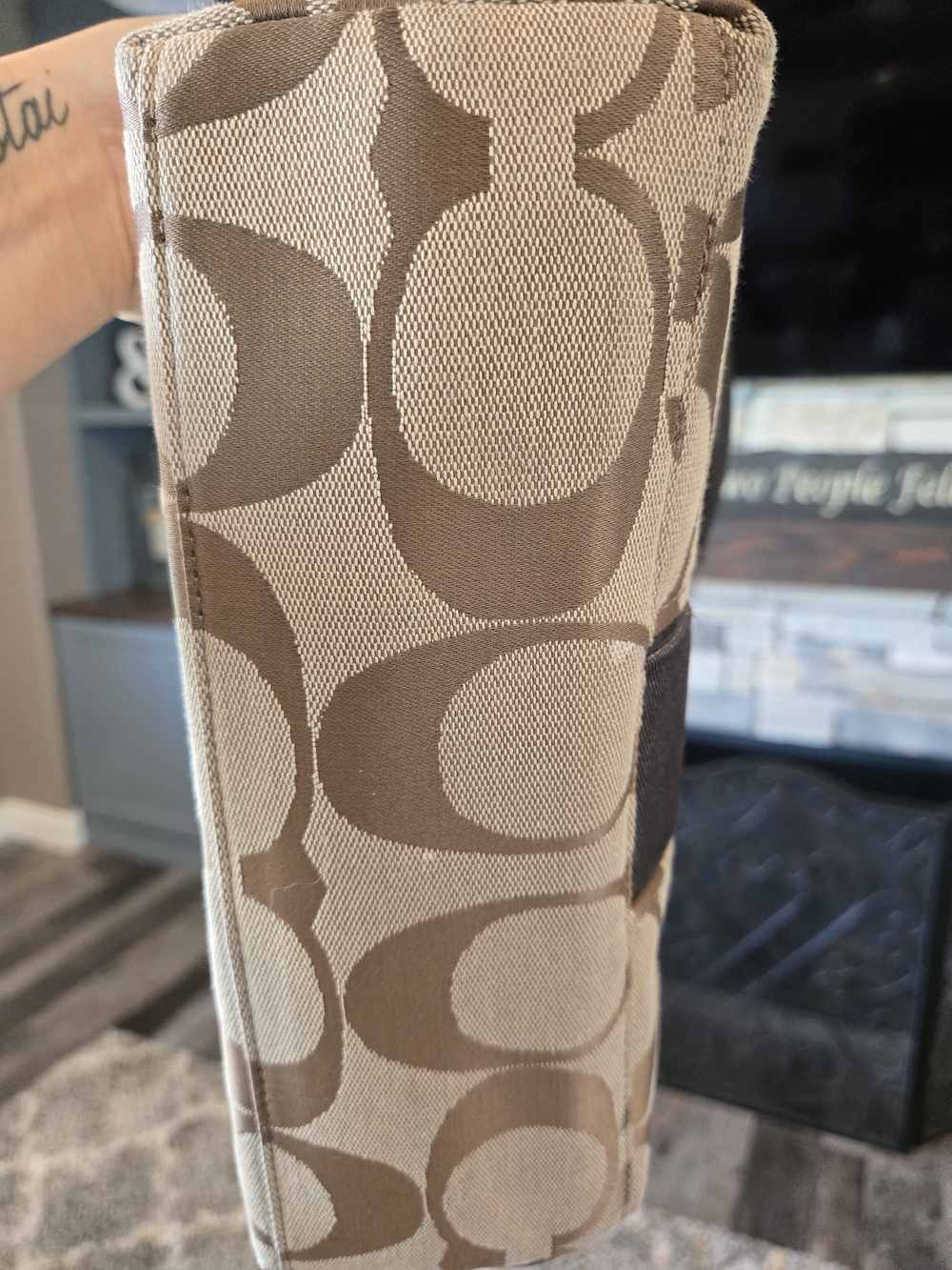 Coach Signature Canvas Tote Bag in Brown - Picture 6 of 12
